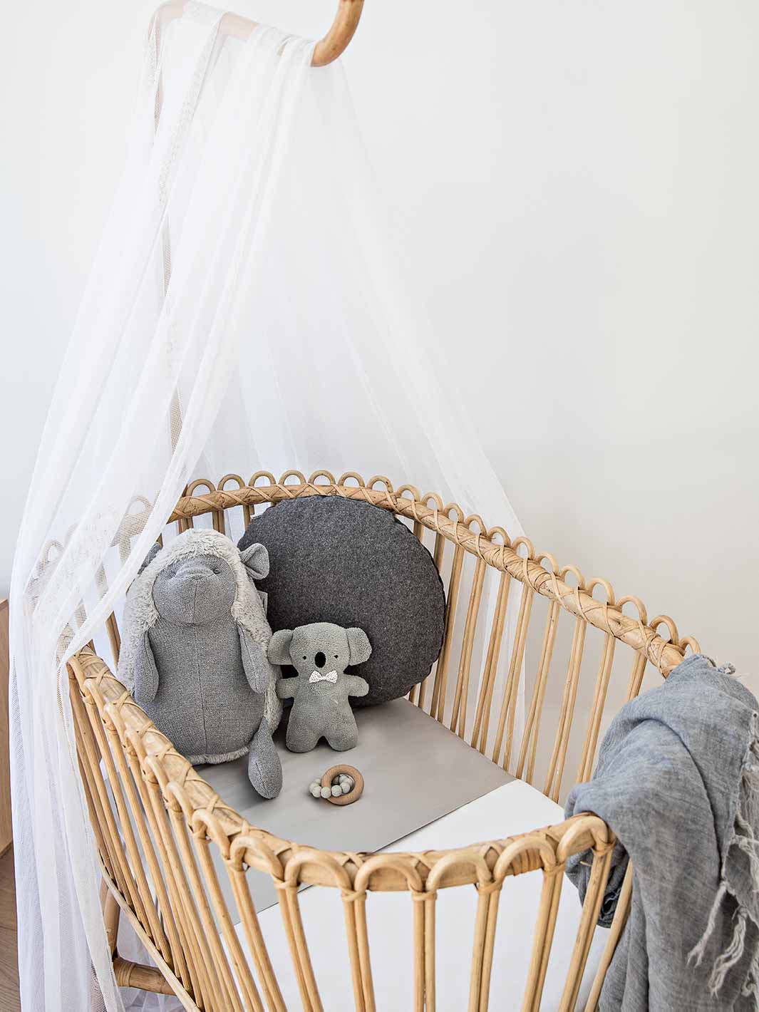 Sleepy Silk Baby Bedding Silk Bassinet Sleeve Dove Grey