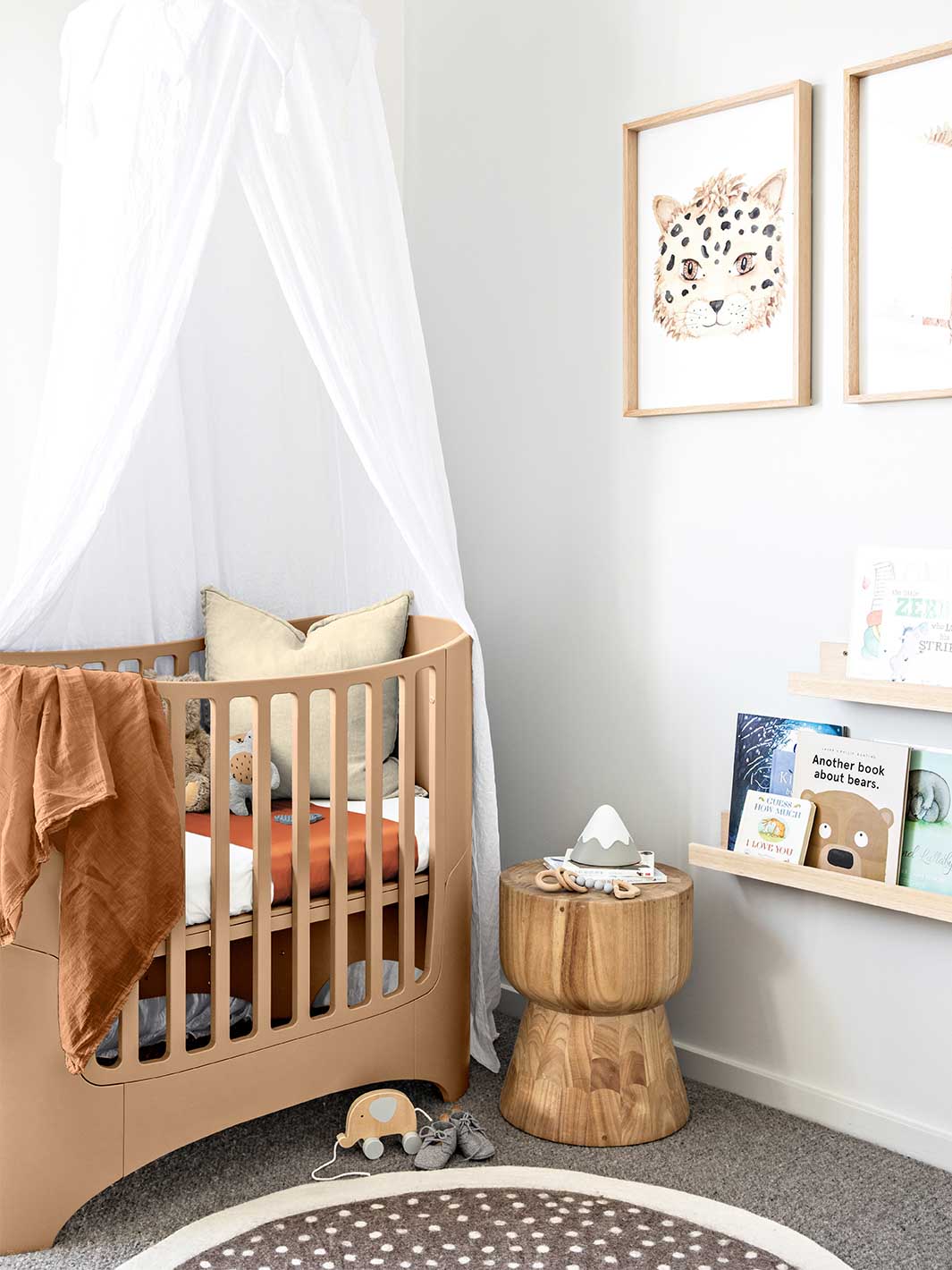 Brown bassinet shop
